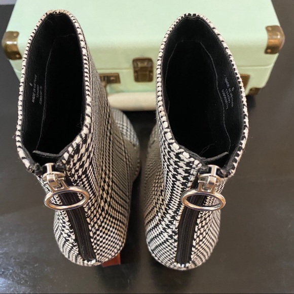 Super fun boots! - Picture 4 of 6